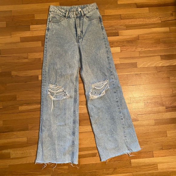 H&M Wide Leg High Waist Jeans - Picture 3 of 4